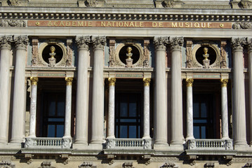 Façade de l'opéra Garnier à Paris, France