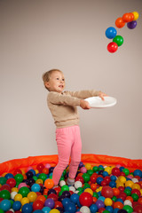 happy im Kinderzimmer