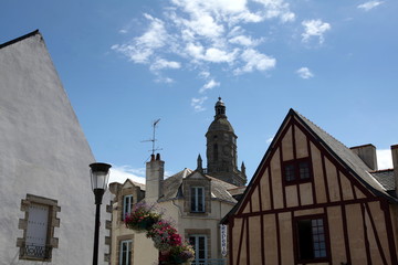 Façades vue du quai de Le Croisic.