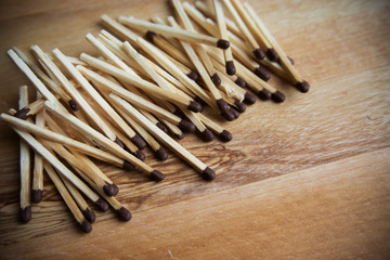 a lot of matches on a wooden background, wood background, matche