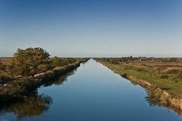 Am Rhone-Sete-Kanal