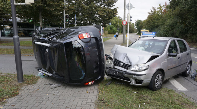 Autounfall in der Stadt