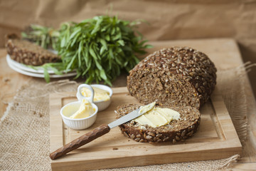 Brown bread with sunflower seeds