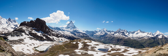 Obraz na płótnie Canvas Panorama view of Matterhorn peak in sunny day from gornergrat tr