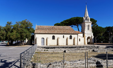 Fototapeta na wymiar Eglise Saint-Elois