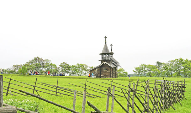 Vista De La Arquitectura Y Campos Agrícola De Mandrogi, Rusia