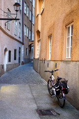 Fototapeta na wymiar Alley in Salzburg in Austria