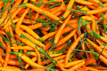 peperoncini piccanti arancioni