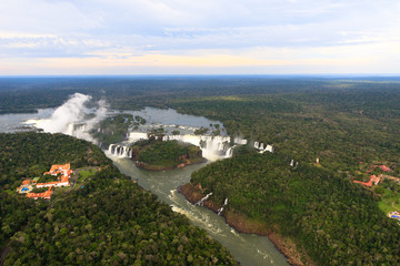 イグアスの滝