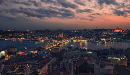 Fototapeta na wymiar Istanbul city viewed from Galata tower