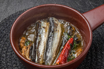 イワシのアヒージョ　スペイン料理　 Delicious oil ware ahijo