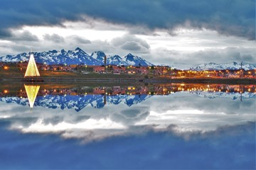 Noël à Ushuaïa, Terre de feu. - obrazy, fototapety, plakaty