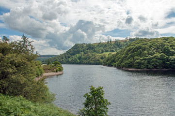 Fototapeta na wymiar Elan valley reservoir in Powys, Wales.