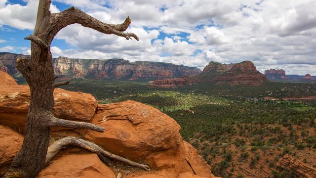 MoCo Tracking Time Lapse of Panoramic View atop Airport Mesa in Sedona -Zoom Out