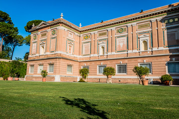 Fototapeta premium Dans le Jardin Carré du Musée du Vatican à Rome