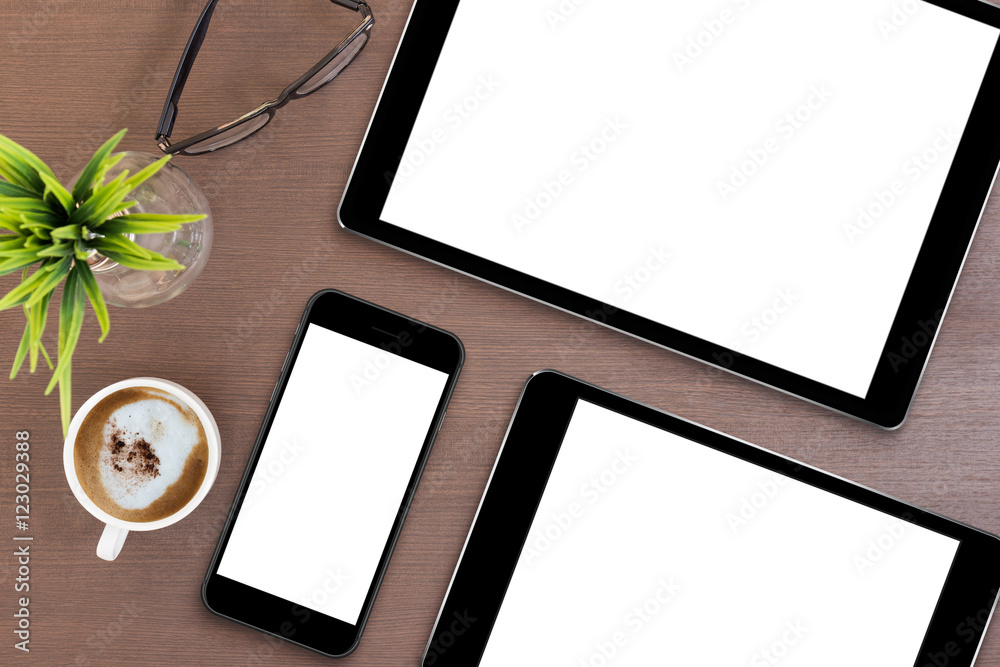Aufkleber phone and tablet blank screen on table top view, mock up smart p