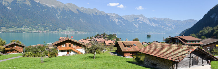 Fototapeta na wymiar Rural scenery of Iseltwald in Jungfrau region on Switzerland