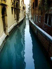 Fototapeta na wymiar Kanal in Venedig