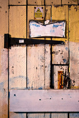 London Gate Vertical