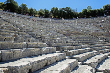 Amphitheater von Epidauros in der Argolis auf dem Peleponnes, Griechenland