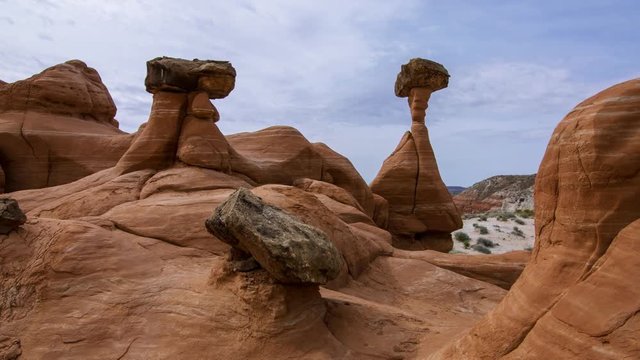 MoCo Tracking Time Lapse of Toadstool Hoodoos in Utah -Zoom Out-