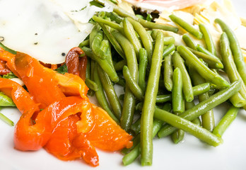 Delicious fresh salad with fresh green beans
