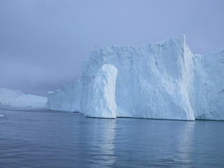 Fototapeta na wymiar beautiful icebergs are on the arctic ocean in Greenland