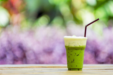 Iced green tea