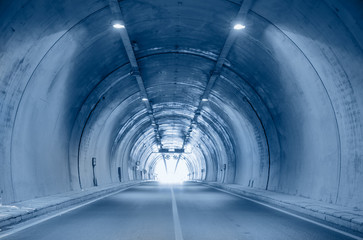 Fototapeta na wymiar highway road tunnel