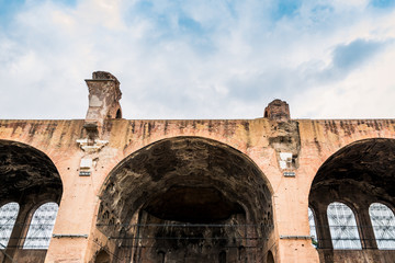 La basilique de Maxence dans le forum Romain