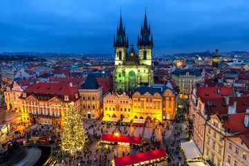 Tuinposter Oude Stadsplein in Praag in de kersttijd. © Rostislav Glinsky