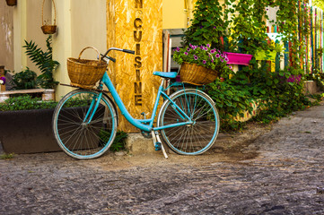 Fototapeta na wymiar blue vintage bicycle