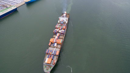 Fototapeta premium aerial view of a container ship.
