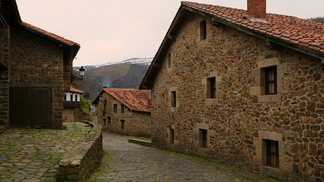 Barcena Mayor in Cantabria