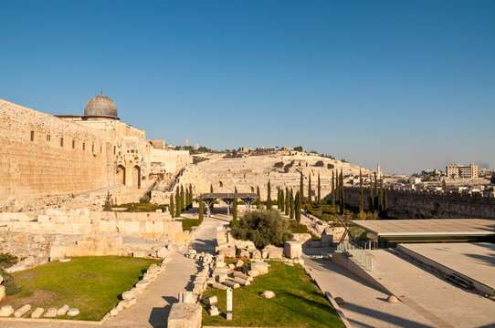 Mt of Olives from Temple mount