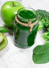 Slimming cocktail of green vegetables and fruits.