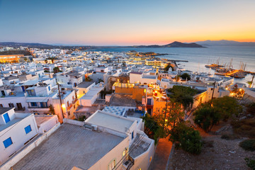 View of the old town of Naxos and its port from the catle. - obrazy, fototapety, plakaty