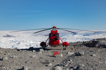 Helicopter at the Glacier Sermeq Kujalleq © PASSENGER X