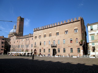 Piazza Sordello, Mantova, Italia