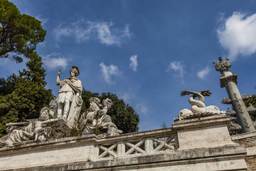 Obraz premium Fontana della Dea Roma in Piazza del Popolo in Rome