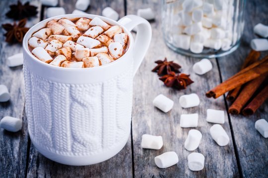 Hot  Chocolate With Marshmallows