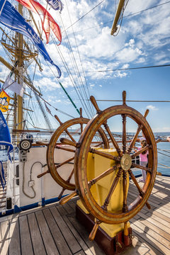 Tall Ship Wheel