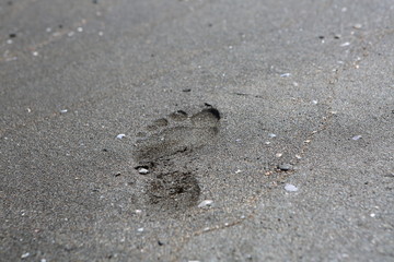 trace de pied sur le sable