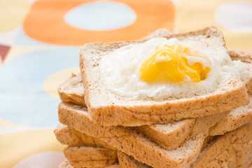 Egg fresh and fragrant toast breakfast.