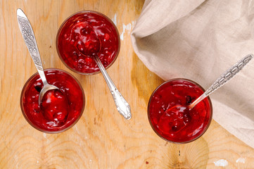 Berry jelly with cranberries and strawberries