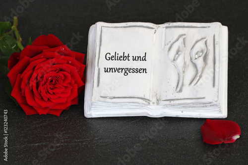 &quot;Geliebt und unvergessen&quot; Stockfotos und lizenzfreie Bilder auf Fotolia