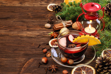Christmas mulled wine and ingredients