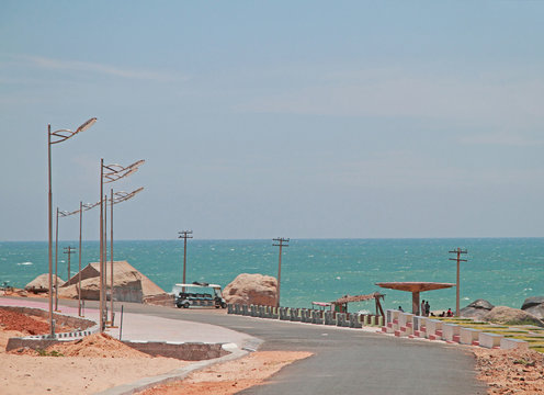 road nearly seaside in Kanyakumari