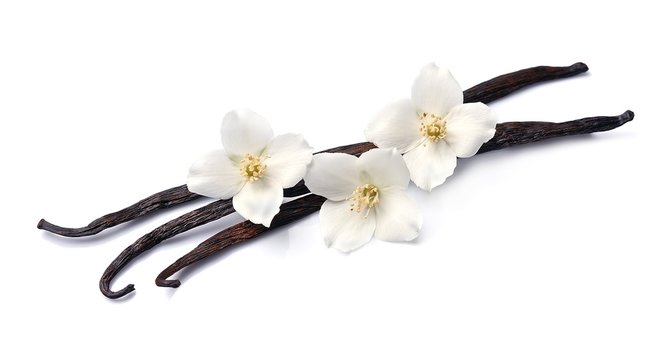 Vanilla sticks with flowers