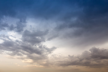 beautiful sky with clouds in the evening